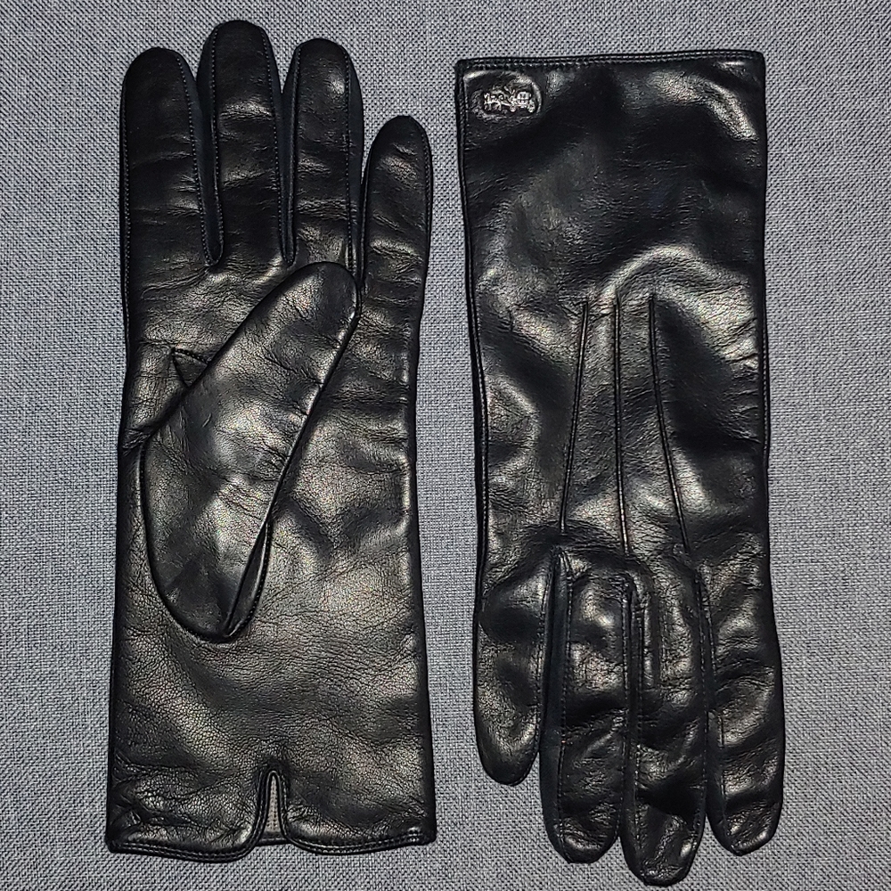 COACH 100% Leather Gloves